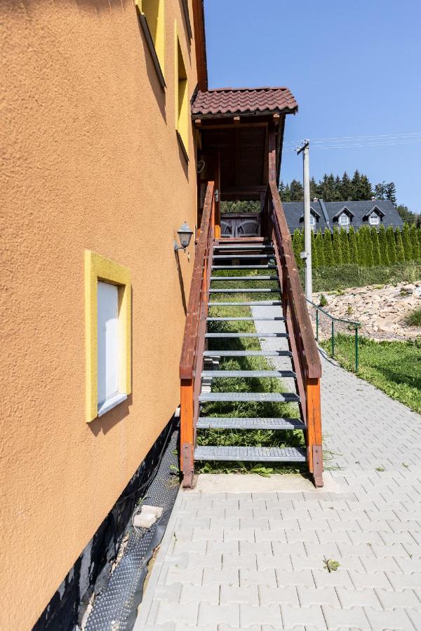 Vyprachtice L.V. Apartment Exterior foto