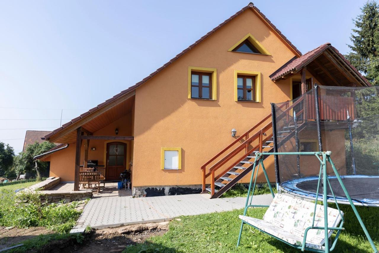 Vyprachtice L.V. Apartment Exterior foto